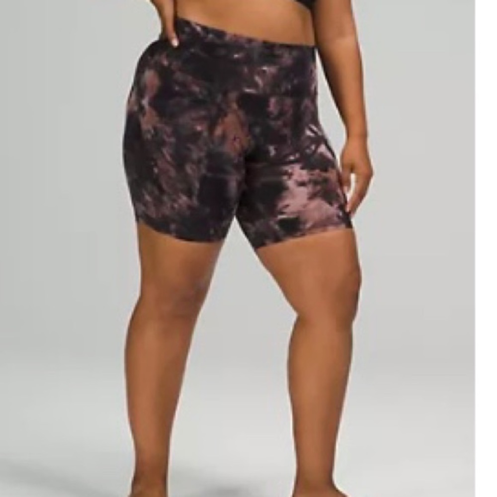 Lululemon align 8 inch bike shorts